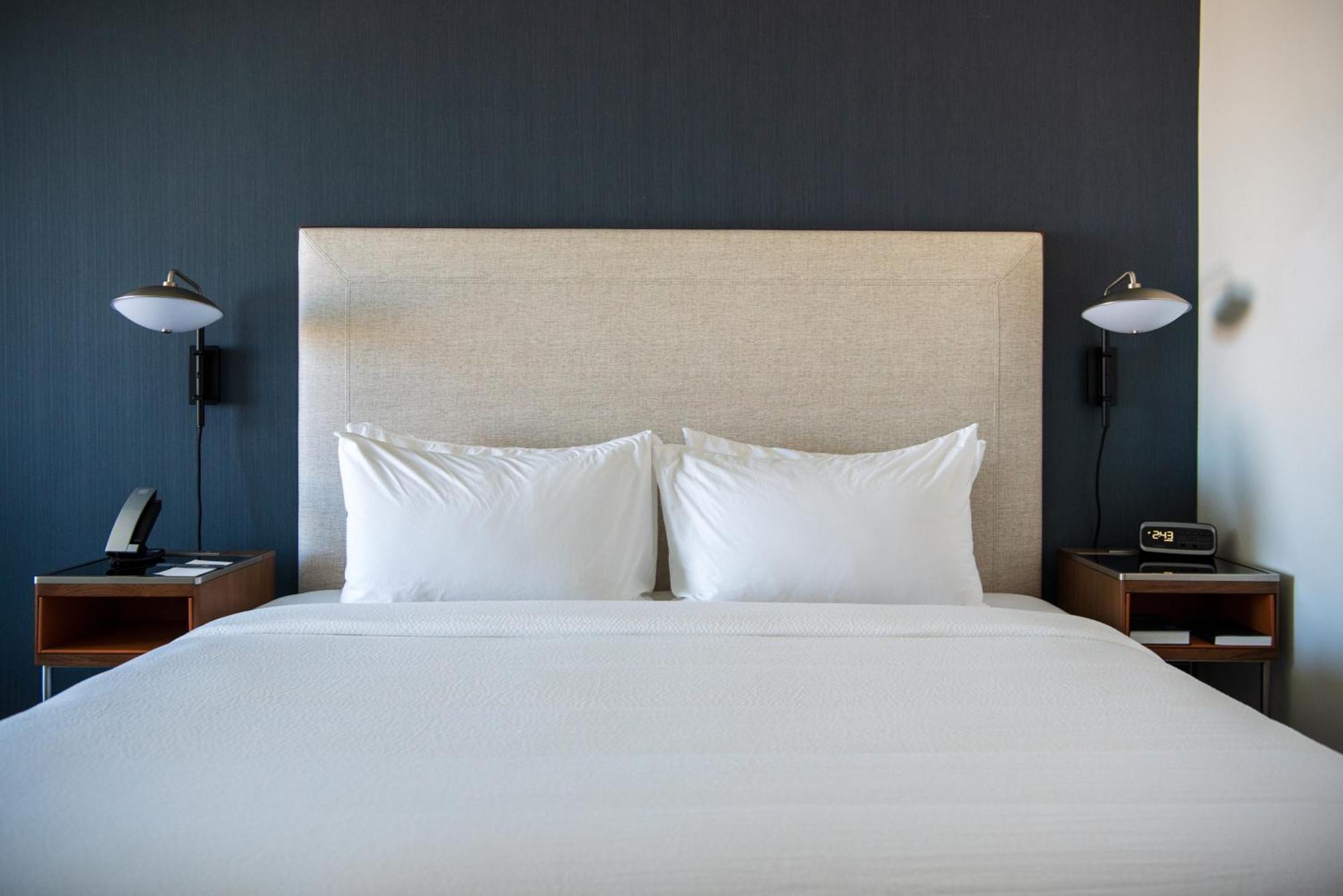 Courtyard By Marriott Lake City Extérieur photo