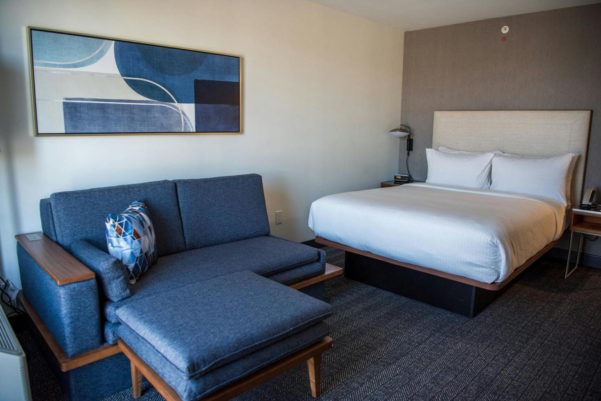 Courtyard By Marriott Lake City Extérieur photo